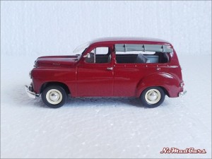 Vitesse Renault Colorale Savane (4) (Small)